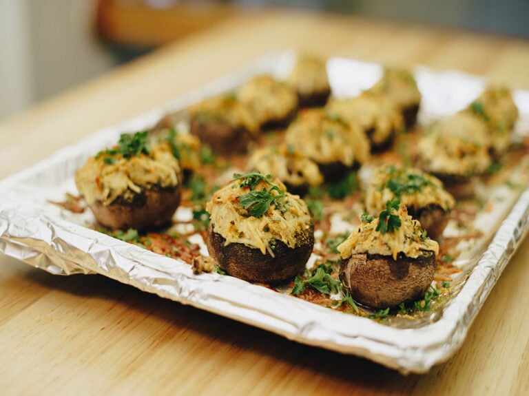 Garlic and Cheese Stuffed Mushrooms Recipe