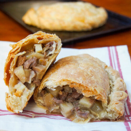 Cornish Pasty: Guide to Recipes, Restaurants & More