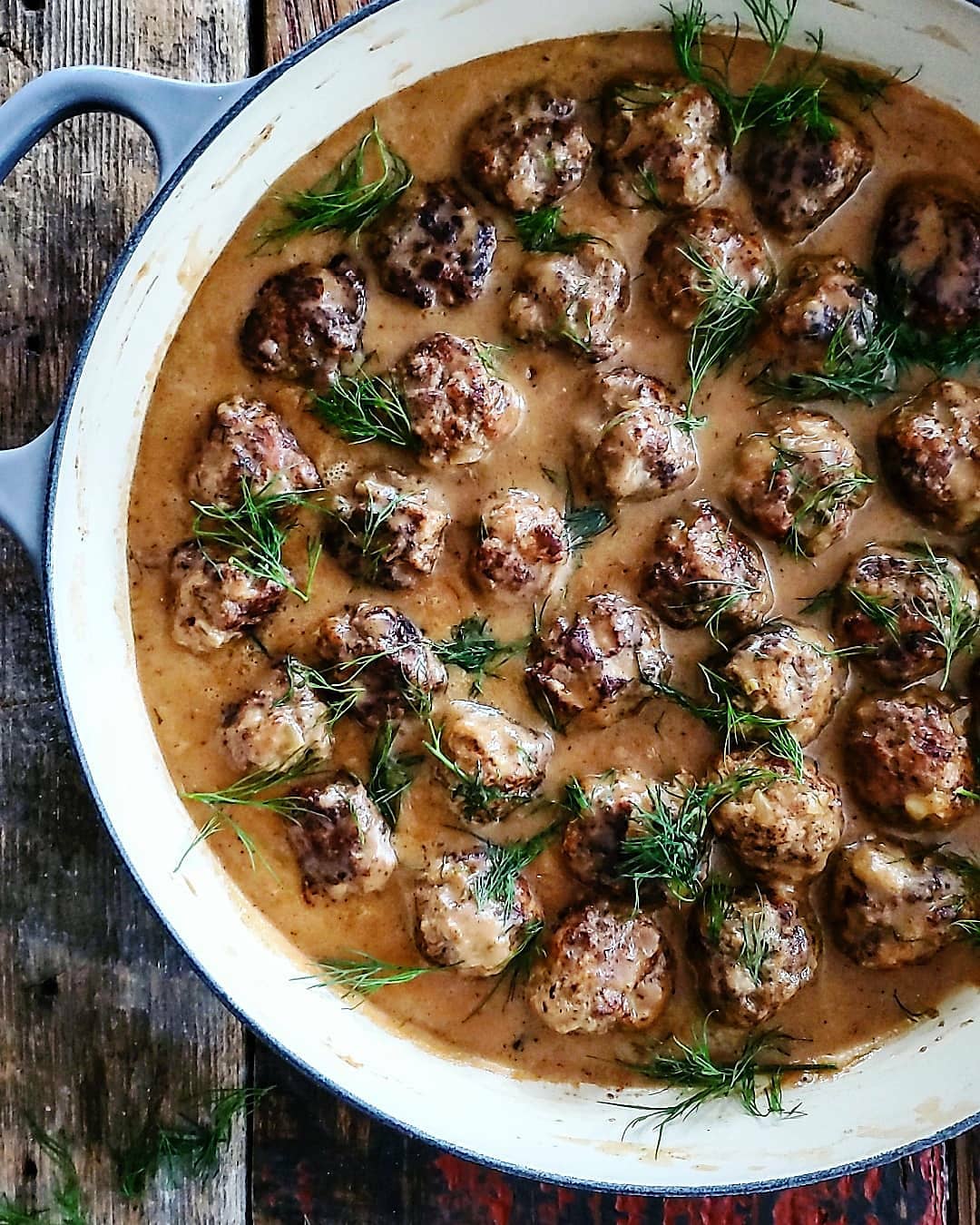 Swedish Meatball Sauce – Quick, Creamy & Authentic