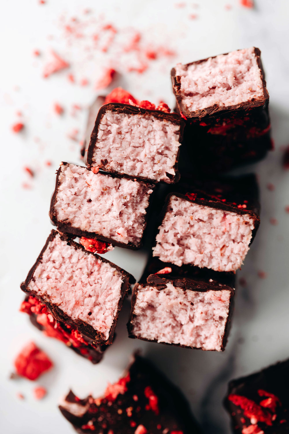 Chocolate-Covered Strawberry Bars Recipe