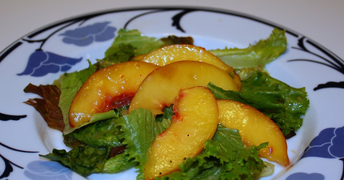 Mixed Greens with Walnut Vinaigrette Recipe