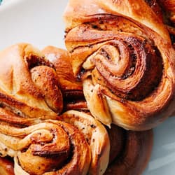 Gigantic Cardamom Roll Recipe