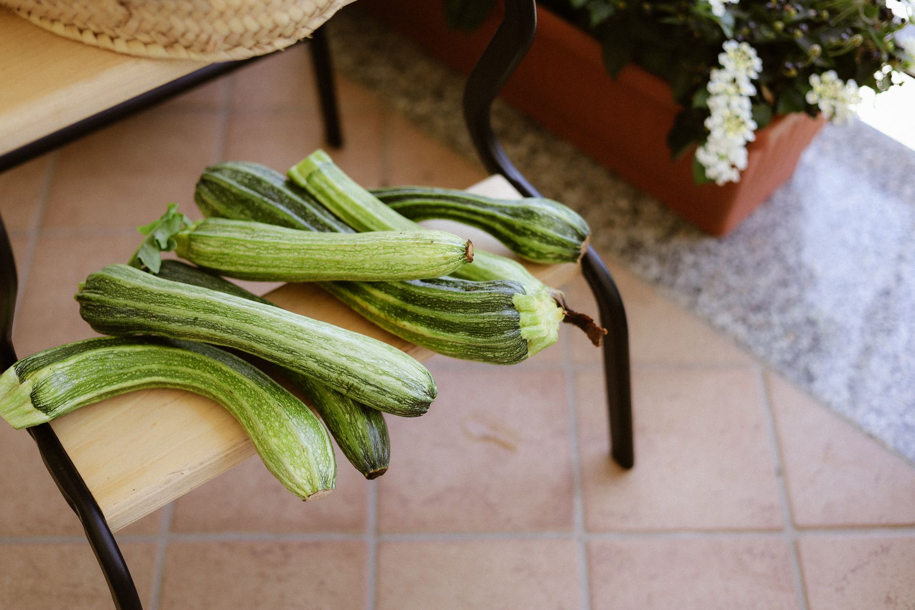 Nigella Courgette Salad: Fresh Flavors for a Light Lunch