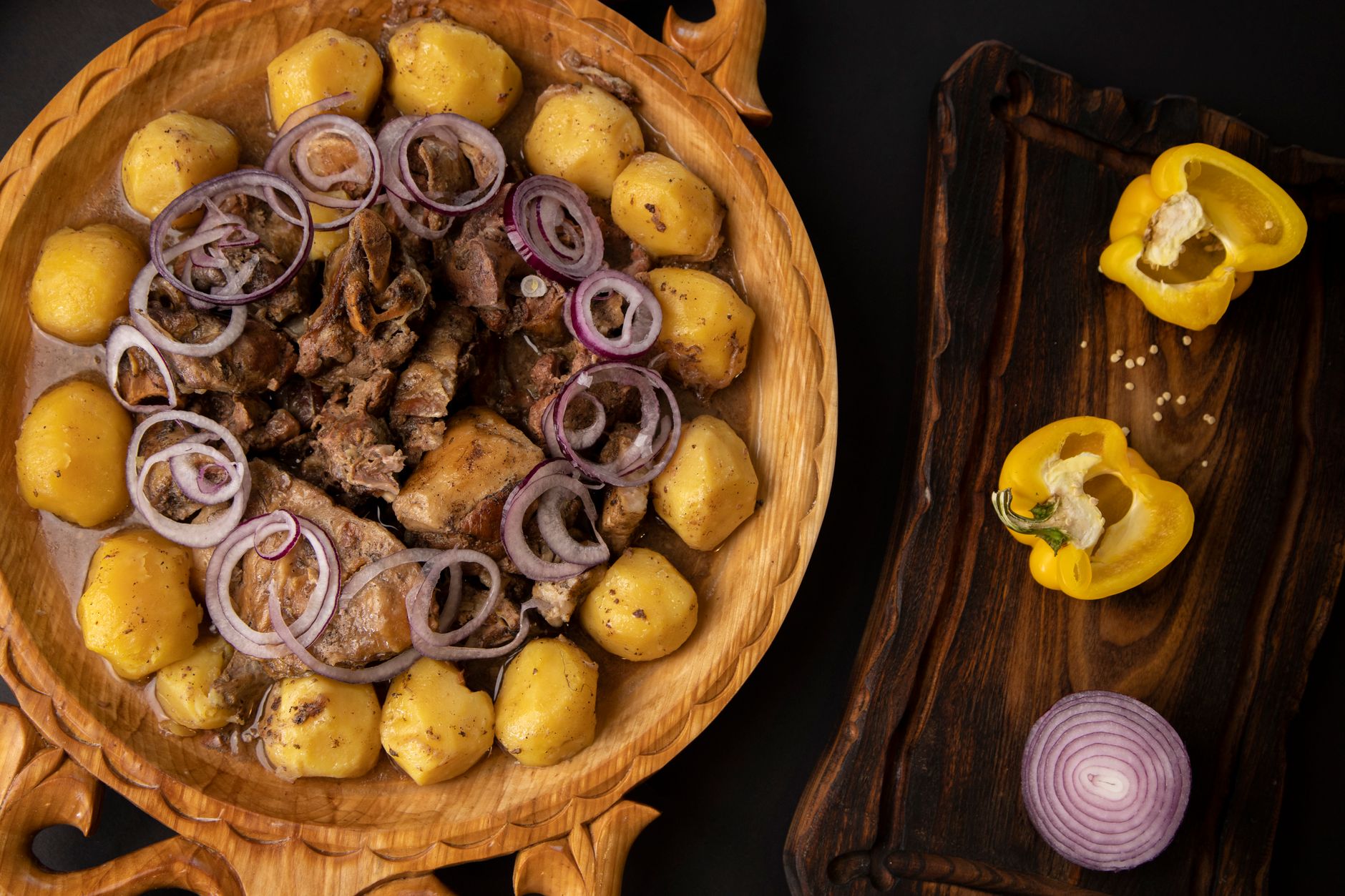 Potatoes Onions and Peppers in Foil in Oven: Simple Baking Magic