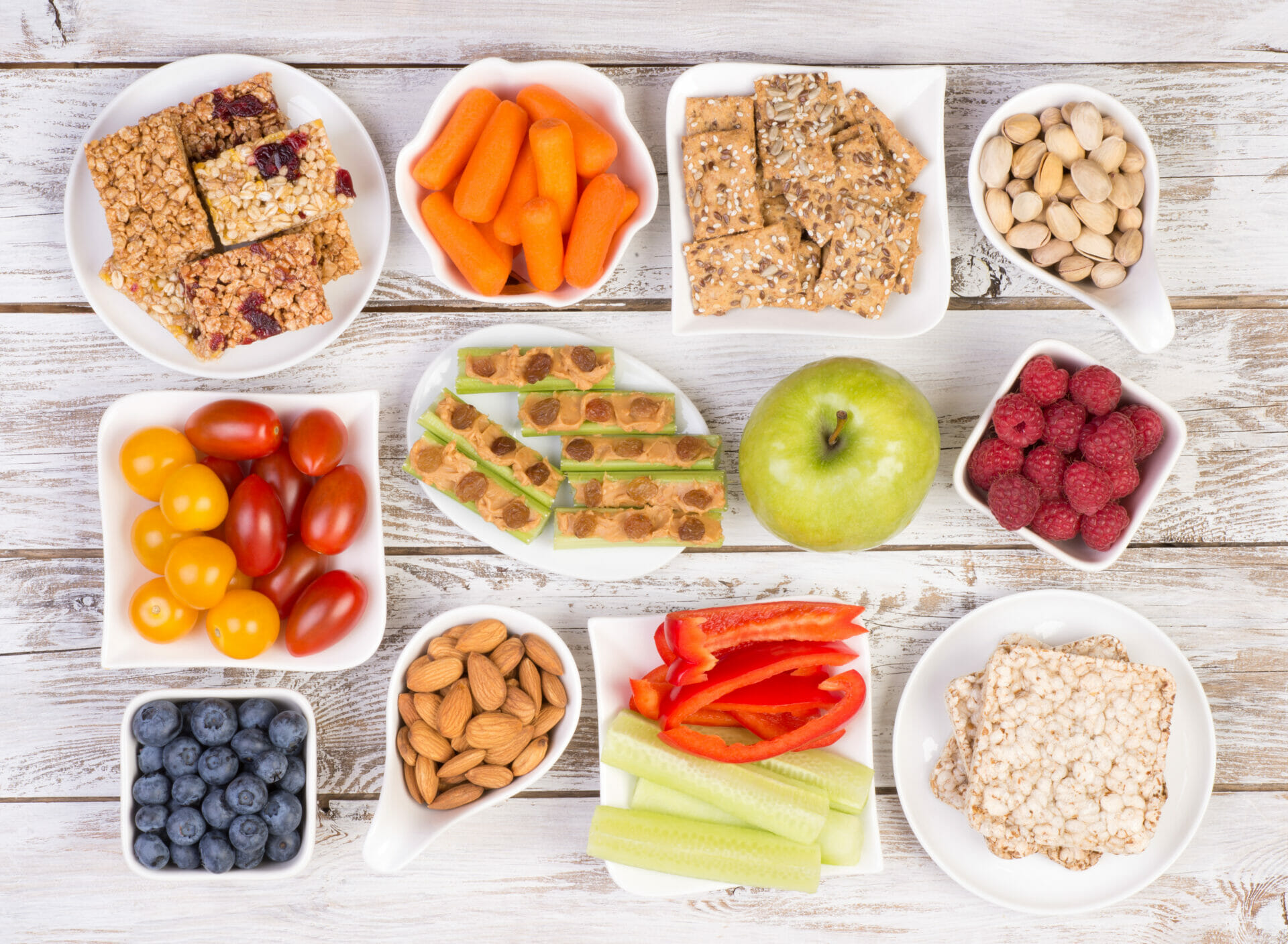 Healthy snacks that actually satisfy cravings and boost your energy