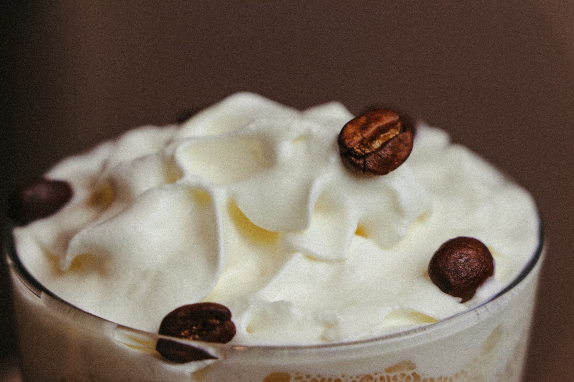 Cool Whip Vs Whipped Cream: What Makes Each One Different?
