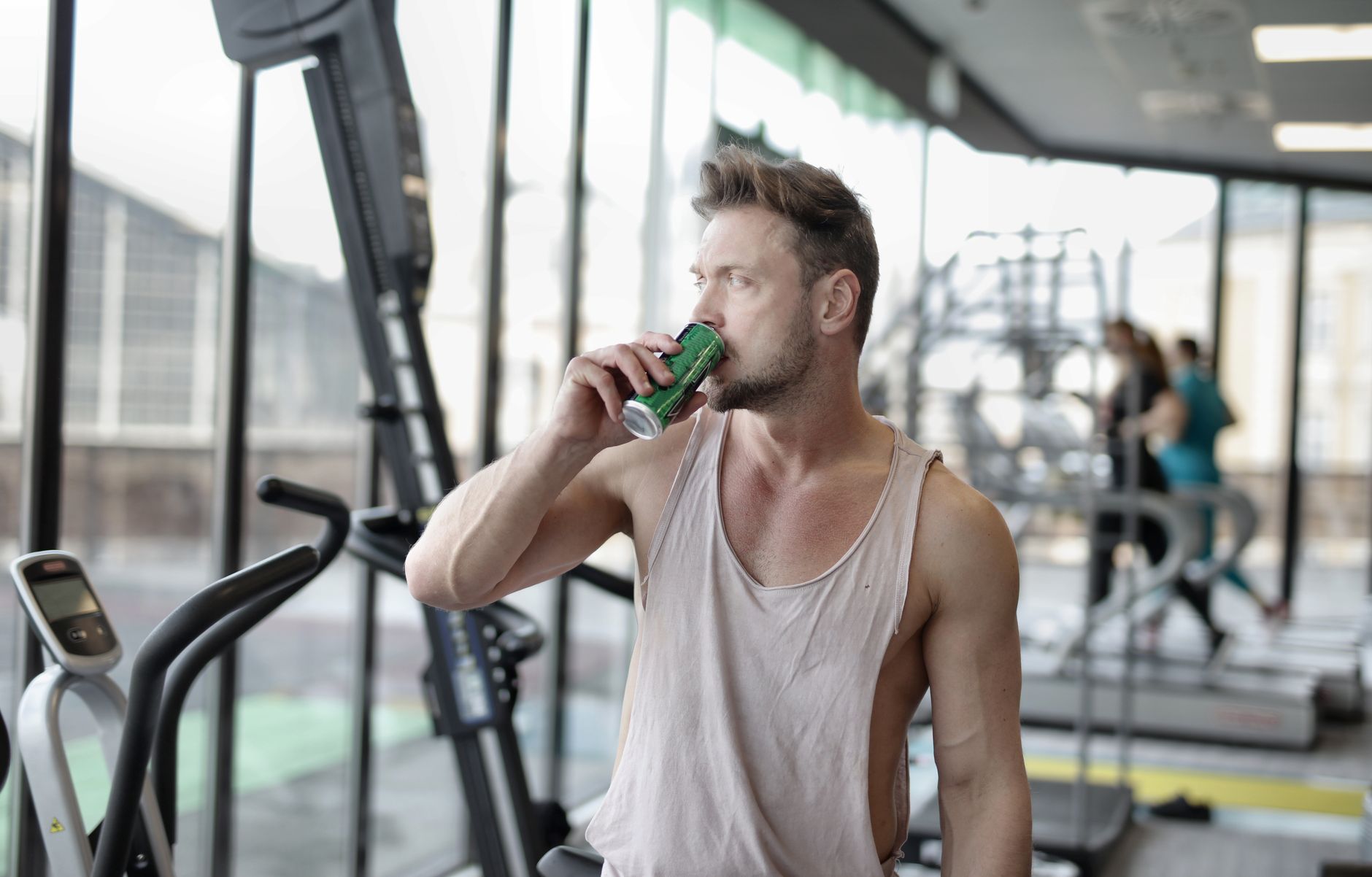Energy Drinks Explained: What They Do and How to Use Them Wisely