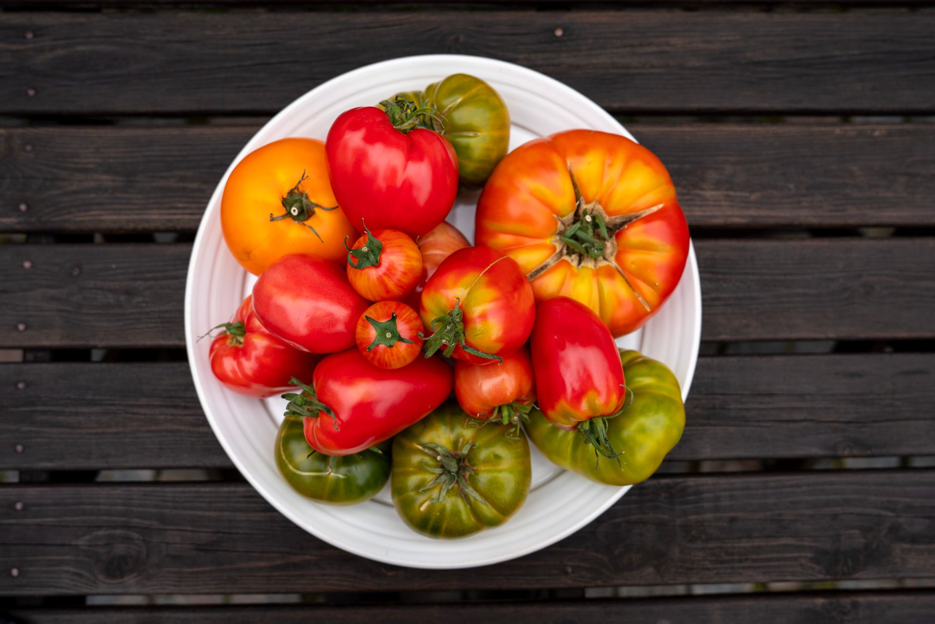 What Is A Beefsteak Tomato And What Is It Good For?