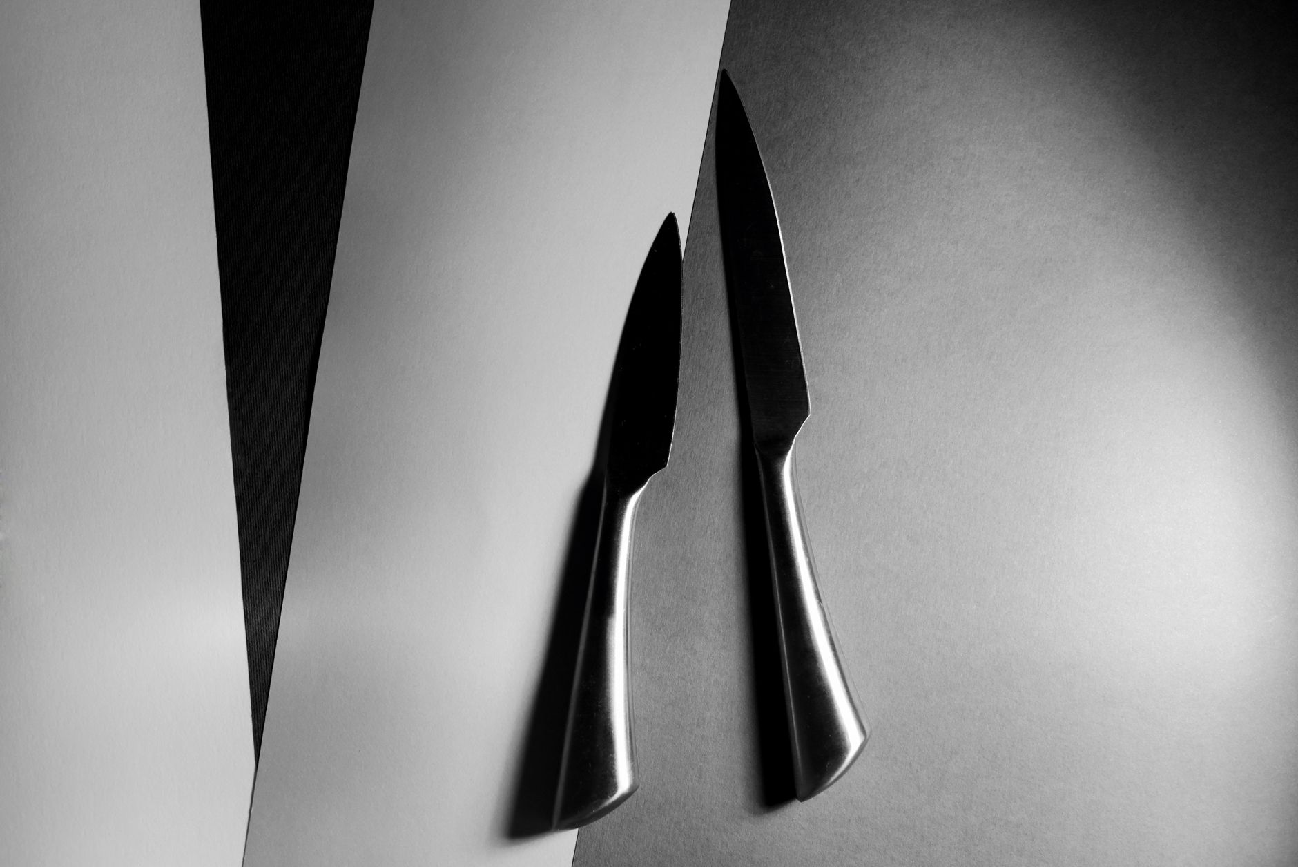 The Ultimate Kitchen Knives Guide: When and Why to Use Each Type