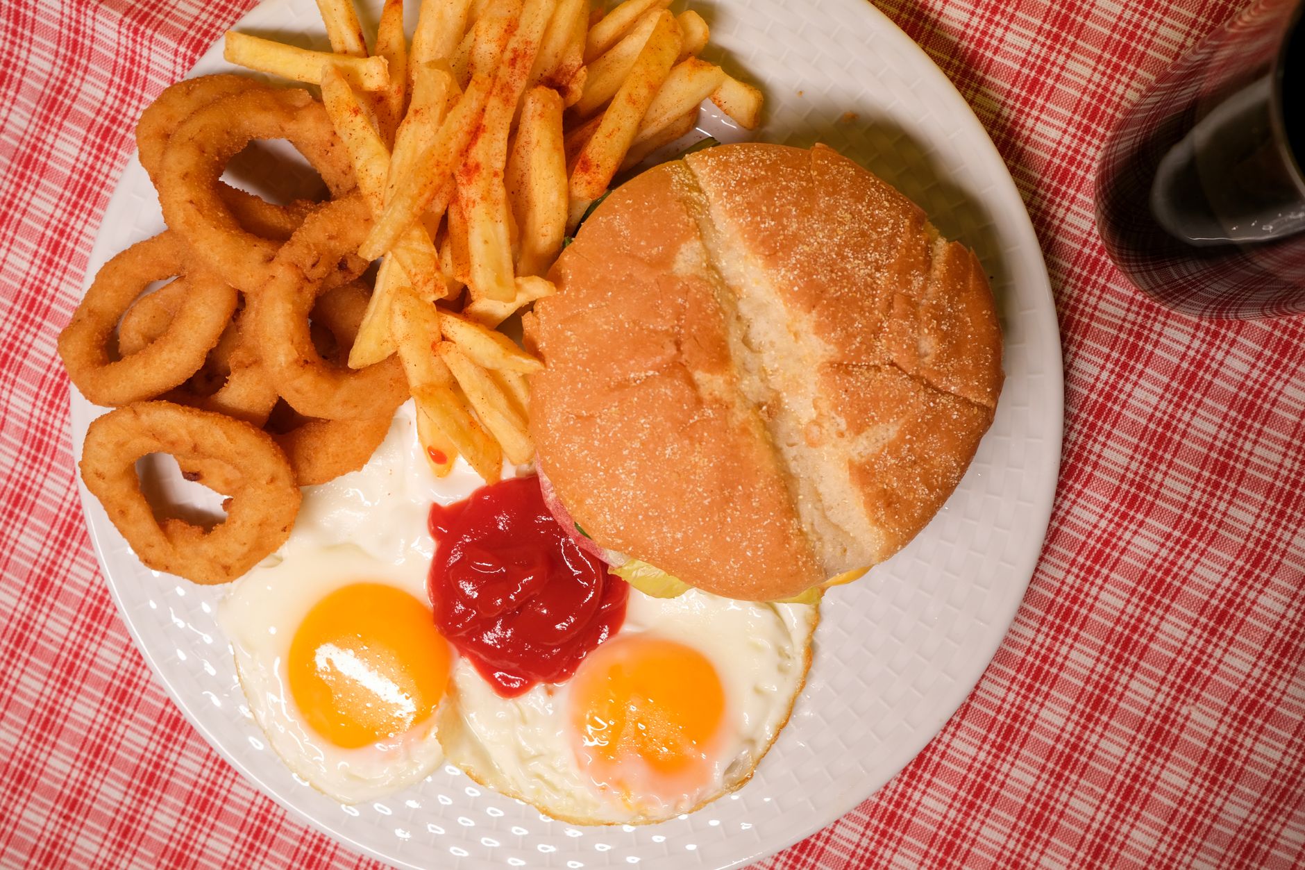 Marilyn Monroe Foods: Timeless Classic Favorites You Can Enjoy Today