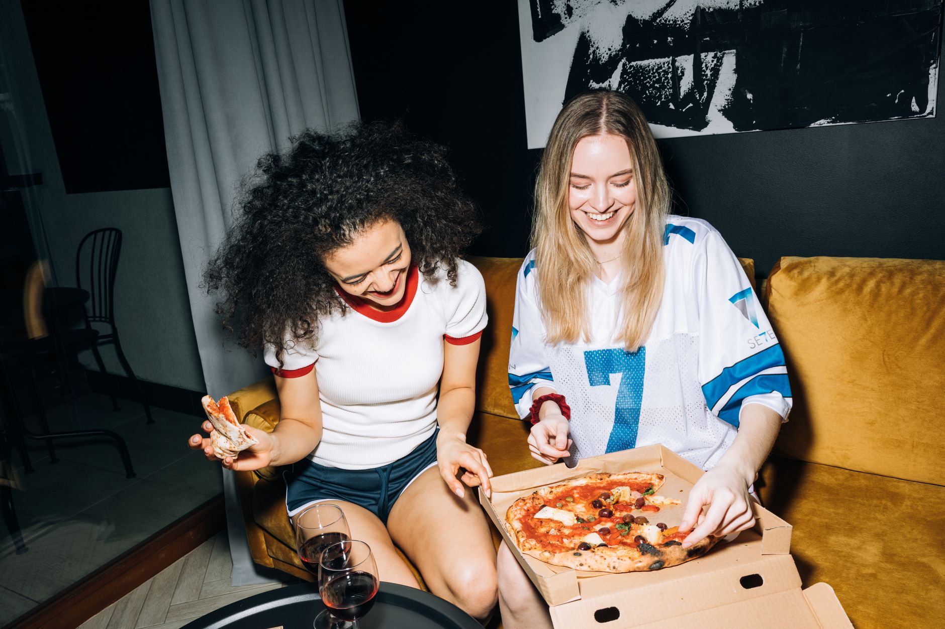 Best NYC Pizza: This NYC Pizzeria Was Crowned 'Best In The World' By Italians