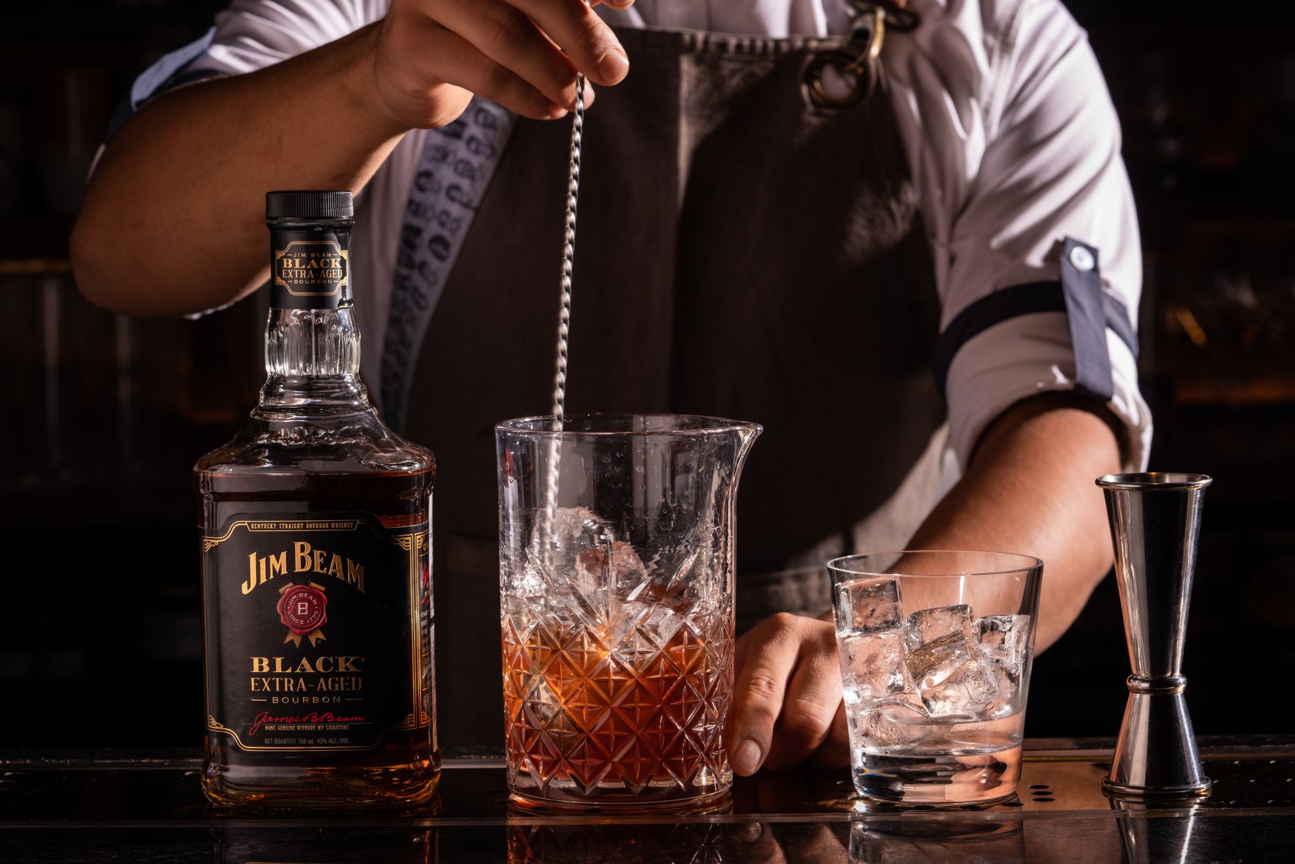 Bourbon vs Whiskey: Understanding Their Key Differences
