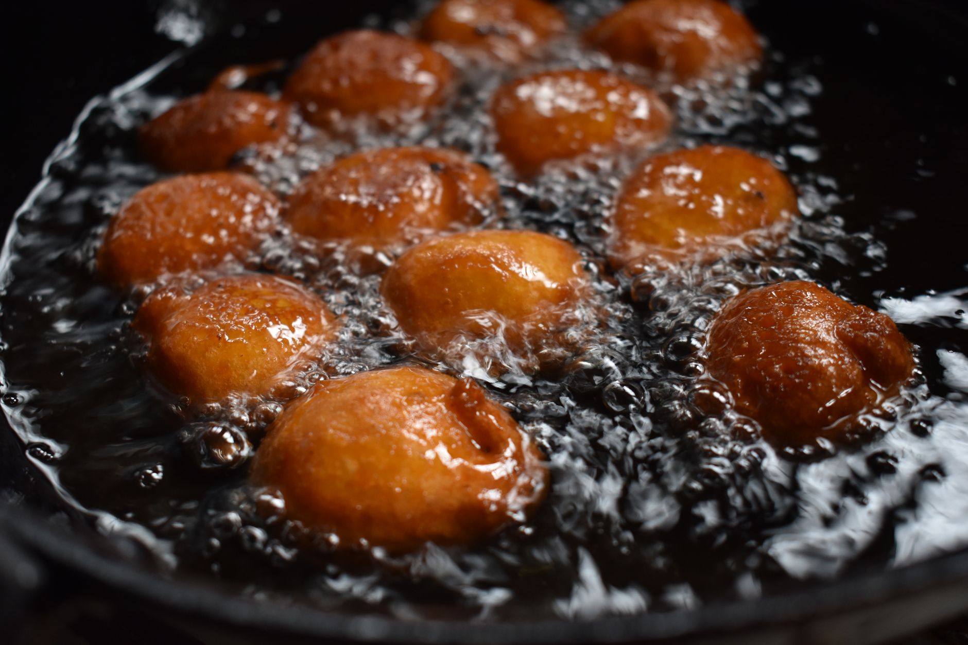 Deep Frying Oil: Choose the Best for Crispy, Delicious Fish