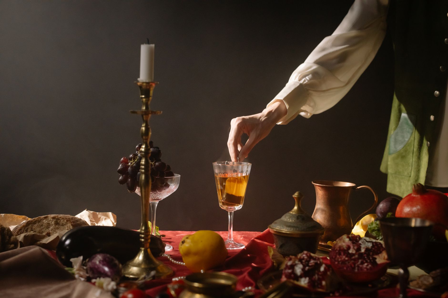 Exploring Food History: Origins and Cultural Journeys