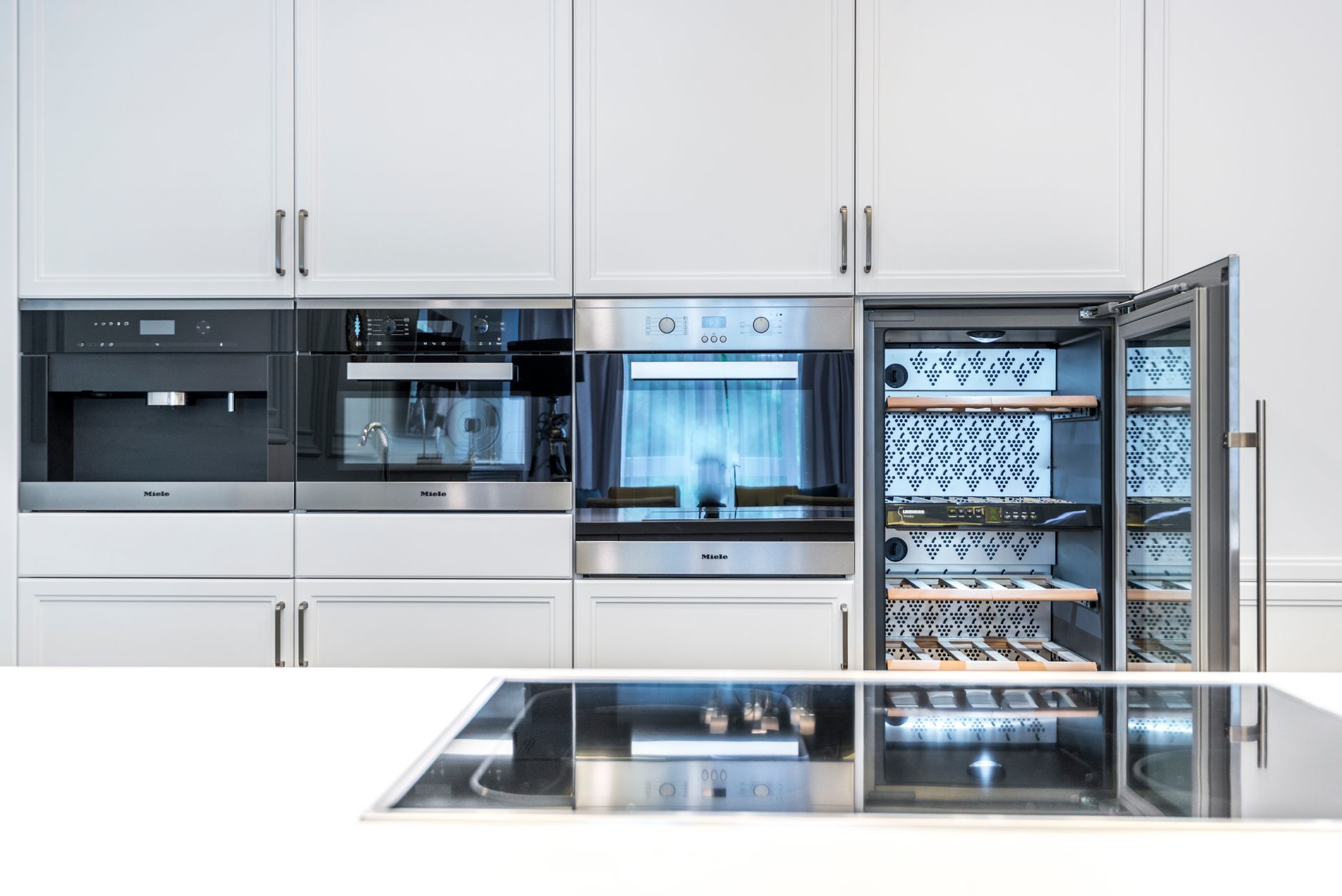 In-N-Out Appliances: What’s Missing in Their Kitchens and Why It Matters