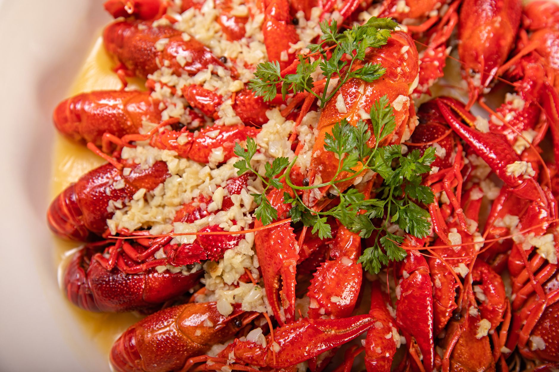 Red Lobster Seafood Boil: Flavorful Options and Money-Saving Tips