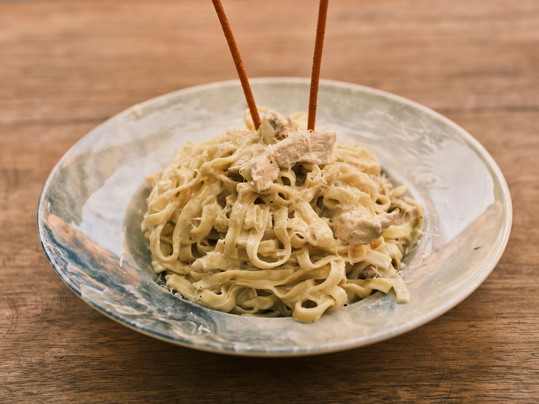 Steak Fettuccine Alfredo: A Rich, Creamy, Halal Delight