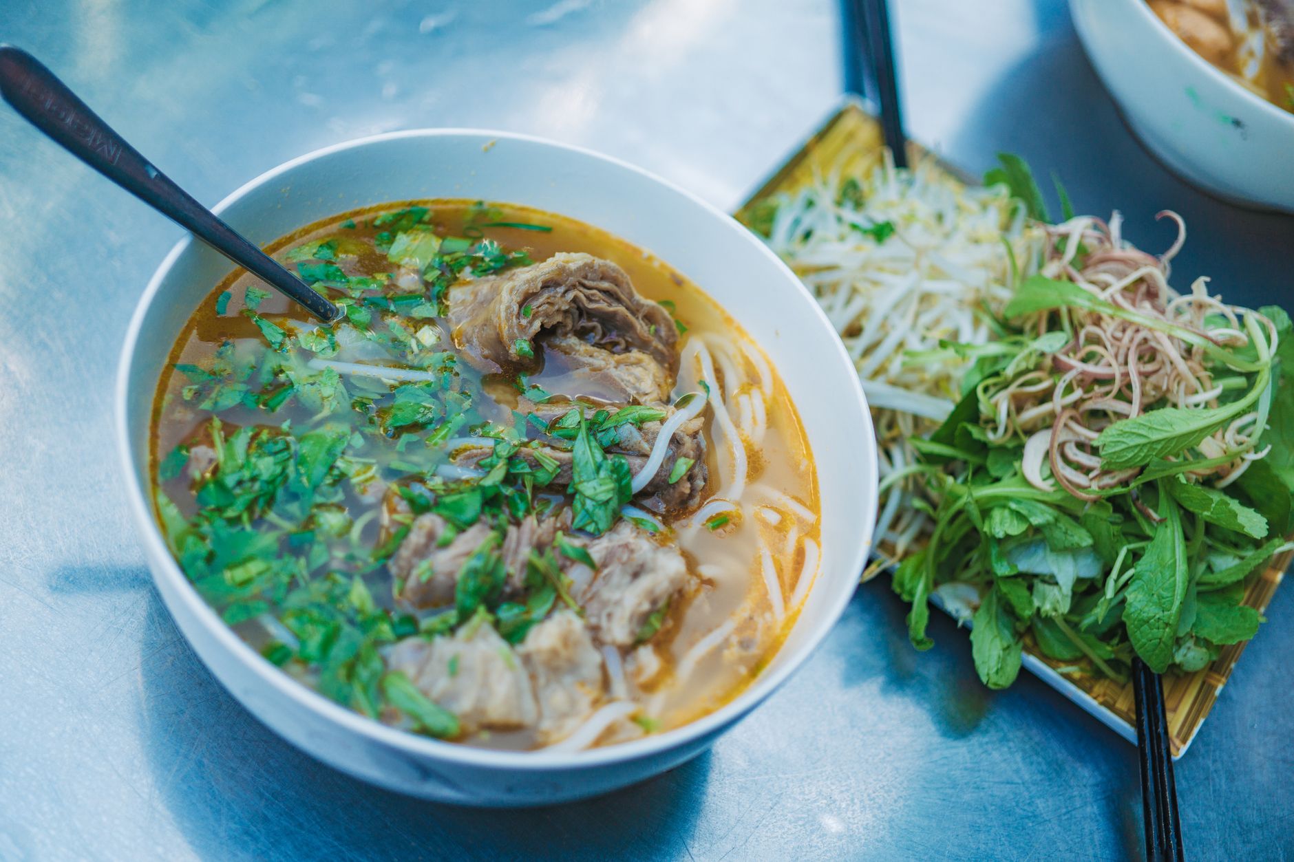 16 Best Beef Broth Substitutes for Flavorful Cooking