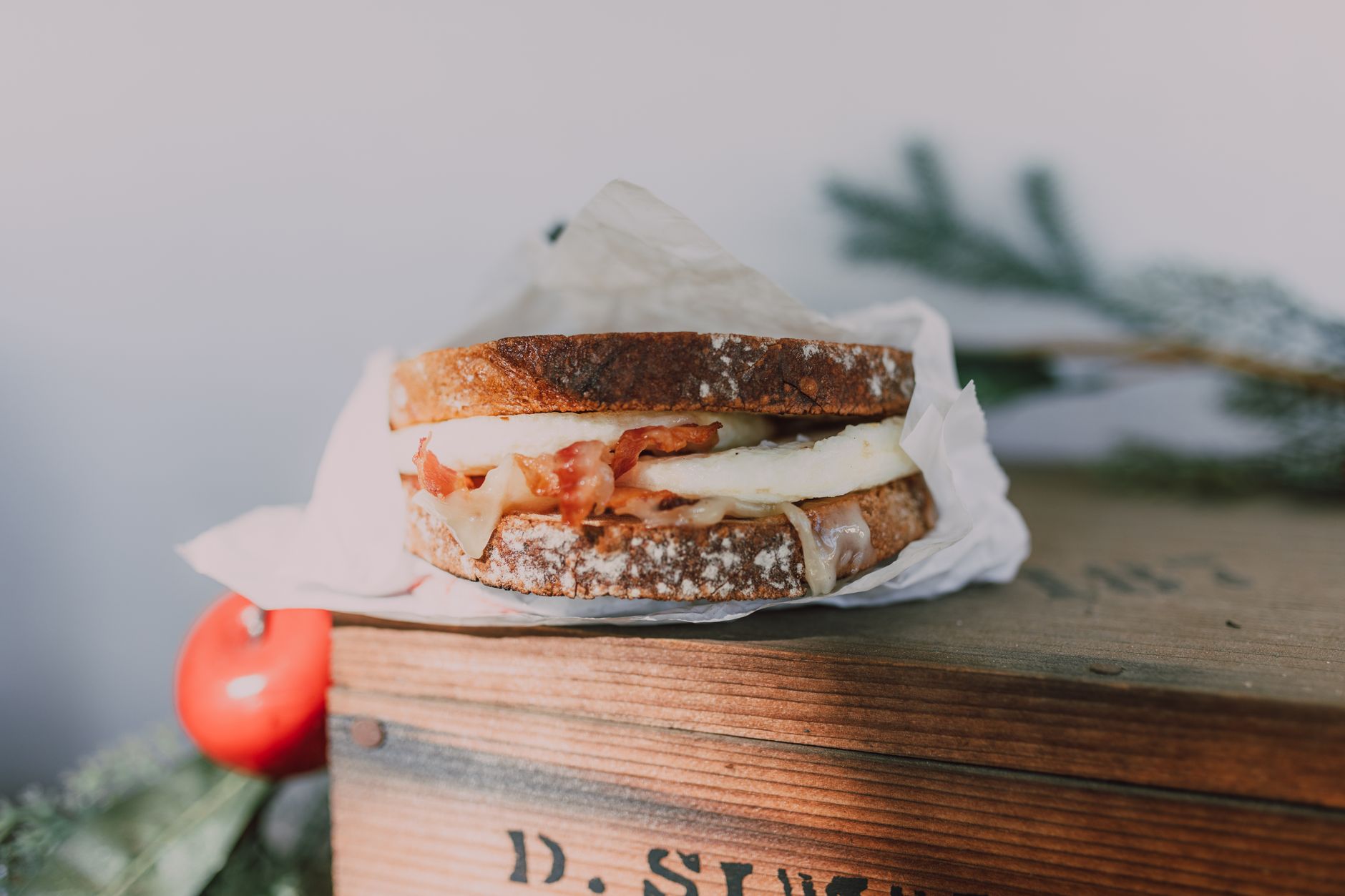 Easy Breakfast Sandwich Recipe: Martha Stewart’s Simple Classic