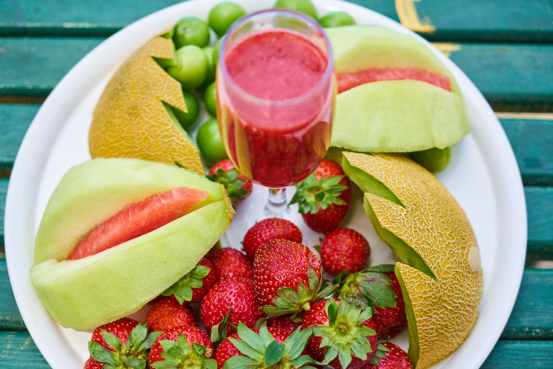 Choose Tasty Cantaloupe: Your Guide to Sweet & Ripe Melons