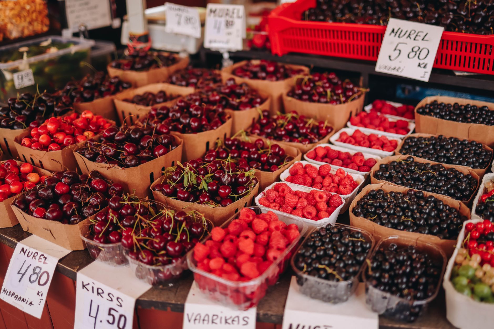 Foods Banned Europe: 13 Ingredients You Won’t Find There