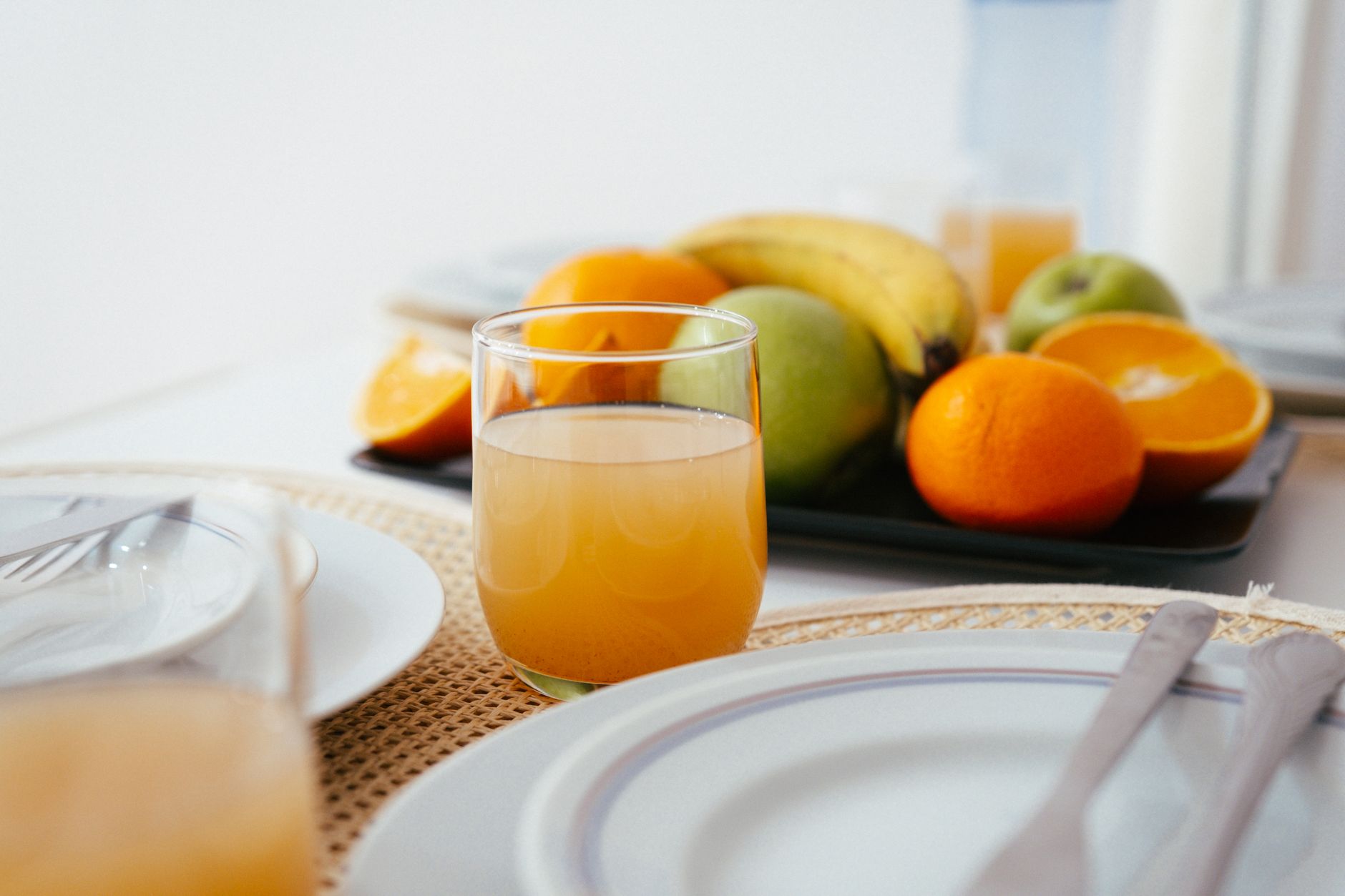 Great Value Apple Juice: Who Makes It and What to Know