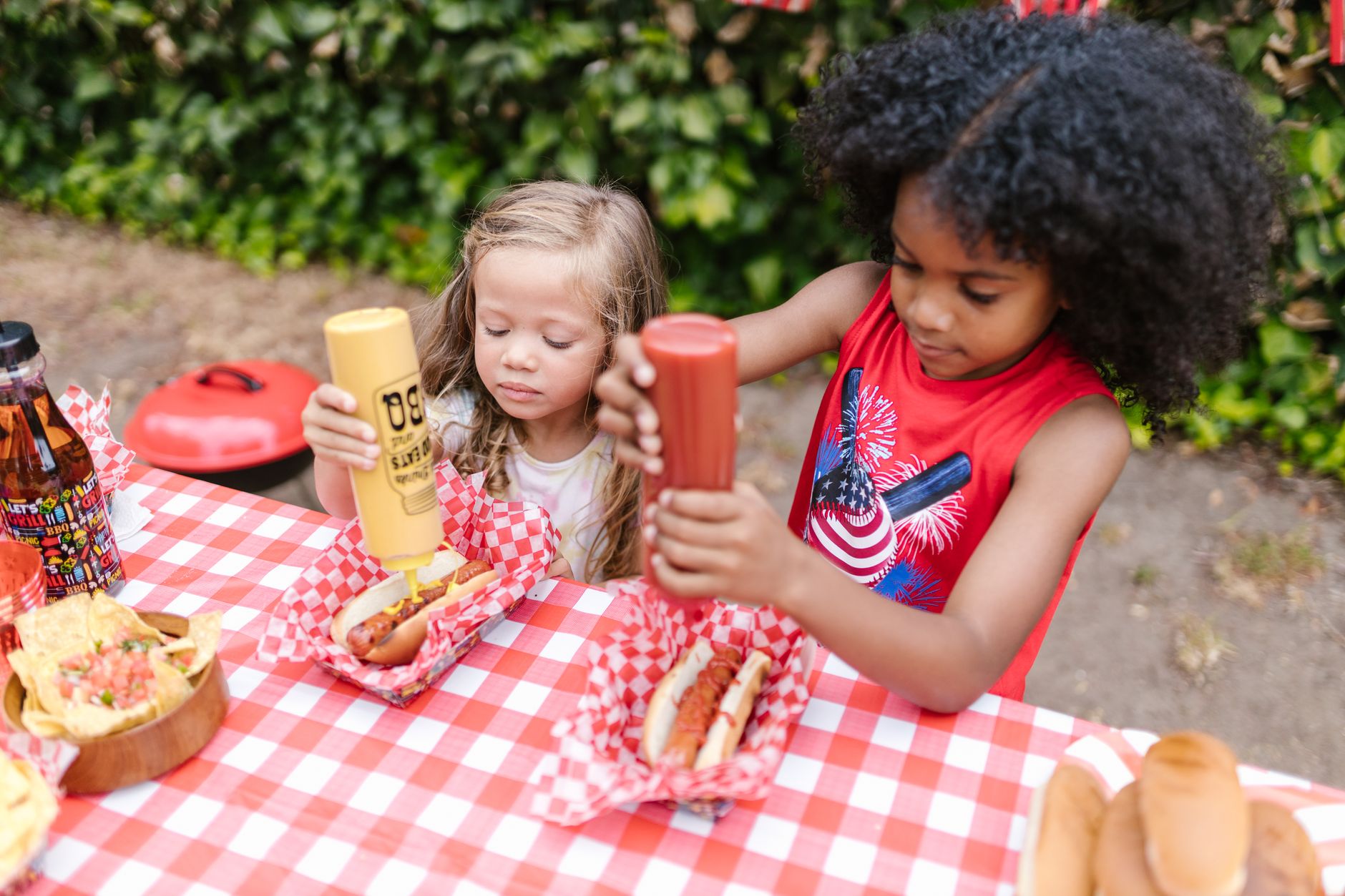 Ketchup On Hot Dogs: Why It’s Not Welcome In Chicago