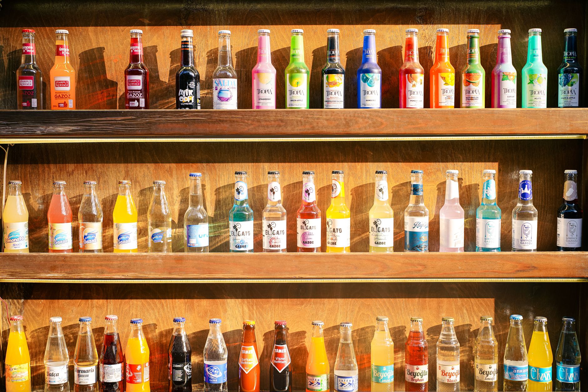 La Croix Flavors: Complete Guide to the Best Sparkling Waters