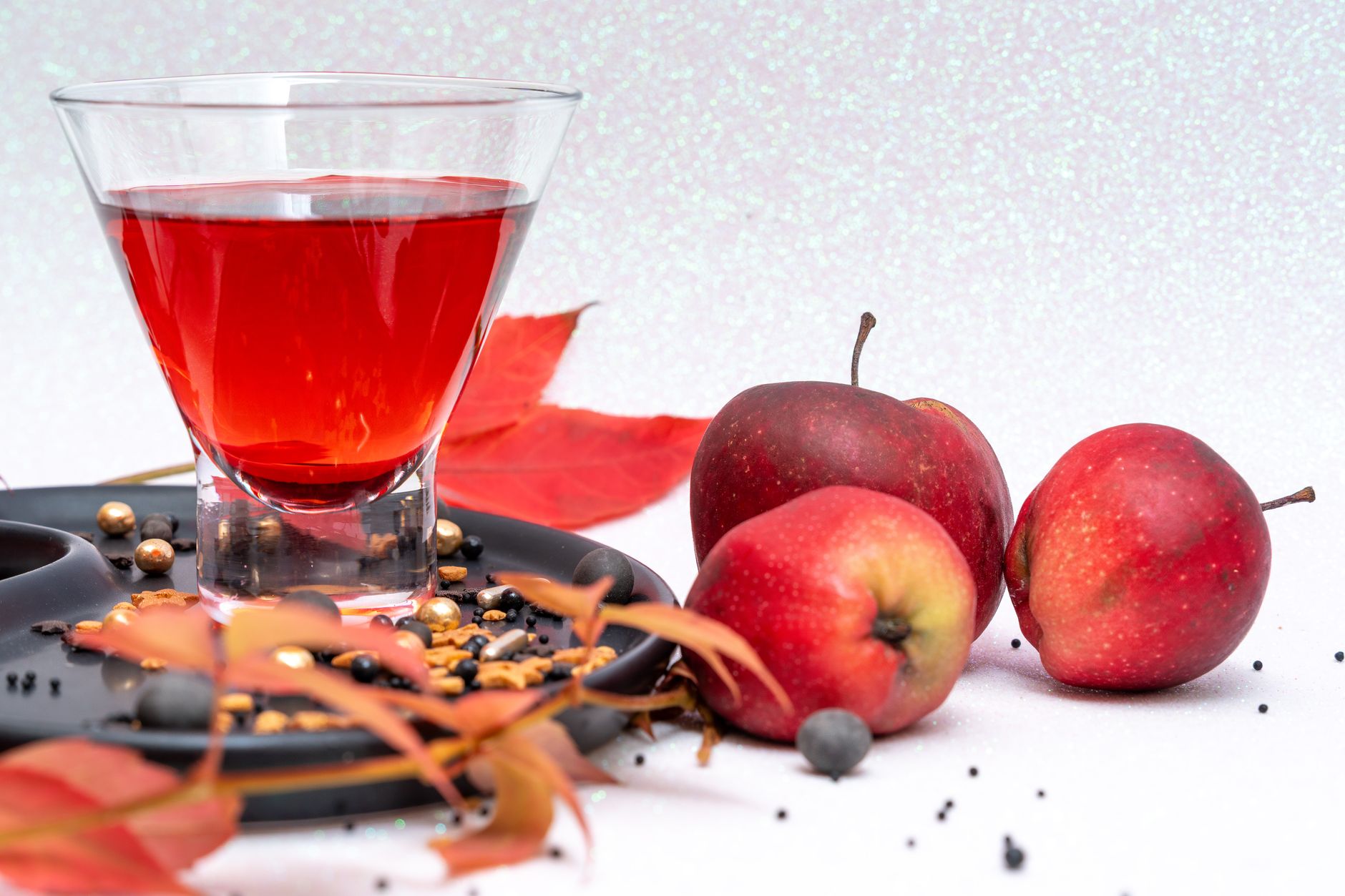 Why Snapple Apple Juice Falls Short for Many Consumers